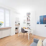 Διαμέρισμα Rosart House By Rent All